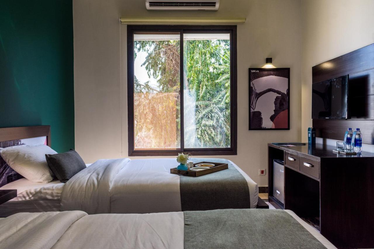 Lokal Rooms X Shahrah-E-Faisal Карачи Экстерьер фото